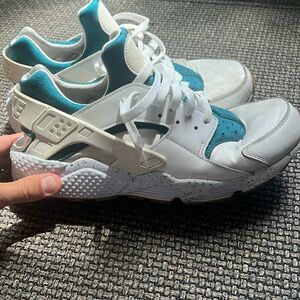 White and rainforest green nike huraches